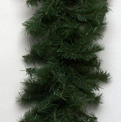 50 Foot Canadian Garland 200 Clear Lights