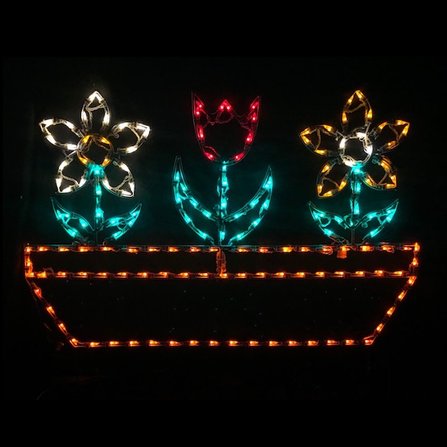 Lighted Flower Pot Decoration is a Superb Way to Light up Your Garden in The Evening