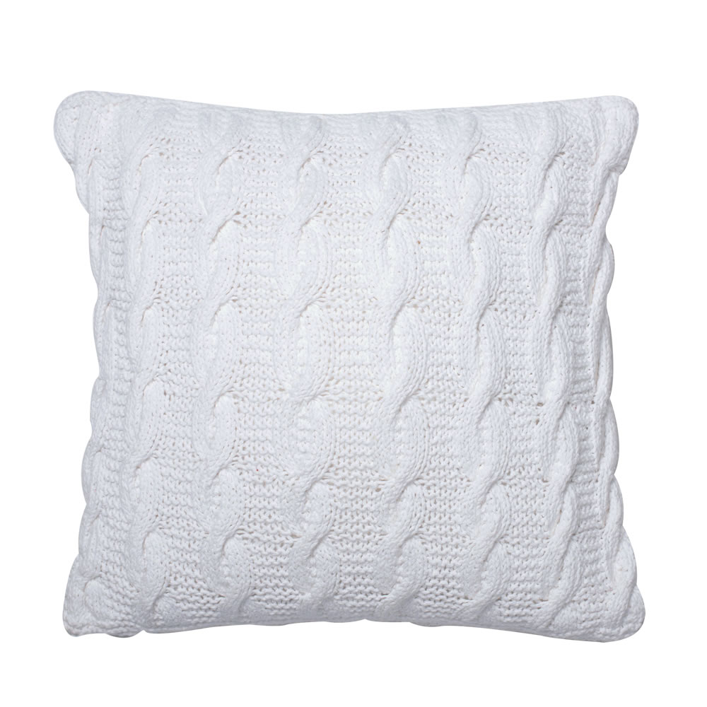 18 Inch White Hand-knit Cotton Cable Cushion Decorative Christmas Pillow